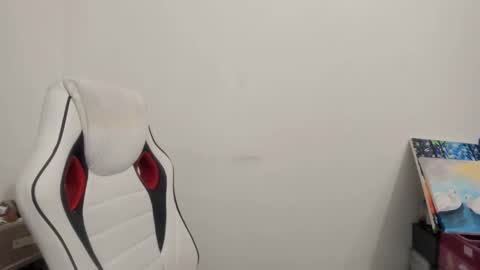 MIA online show from 11.27.25