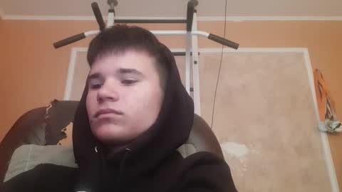 Snapshot of arvyn_ chatting on 04.21.26 Denis online show from 04.21.26