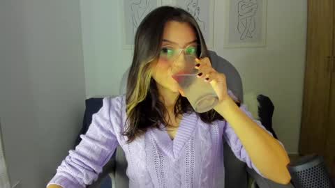 Zahaara online show from 12.25.24