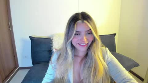 Snapshot of ary_cam230 chatting on 05.09.26 Zahaara online show from 05.09.26