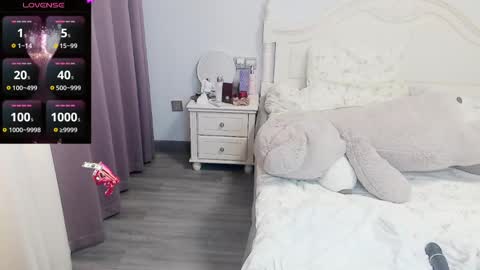 Lily online show from 02.26.25