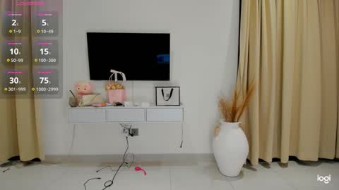 Snapshot of as_eva chatting on 12.19.24 Eva online show from 12.19.24