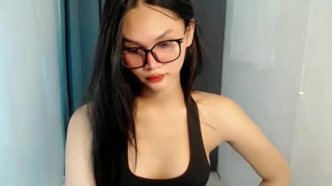 Snapshot of ash_sexdoll chatting on 03.28.26 ASH online show from 03.28.26