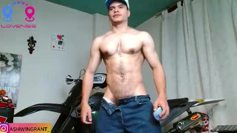 Snapshot of ash_wingrant chatting on 06.22.26 ash_wingrant online show from 06.22.26