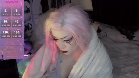 Snapshot of asha_nekooo chatting on 03.12.25 Sasha next stream December 4st at 0000- 0030 am German time online show from 03.12.25
