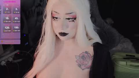 Sasha next stream December 4st  at  0000- 0030 am German time online show from 11.09.25