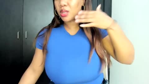 ashanty_1012 online show from 01.18.25