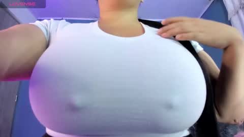 ashanty_vera01 online show from 12.15.25