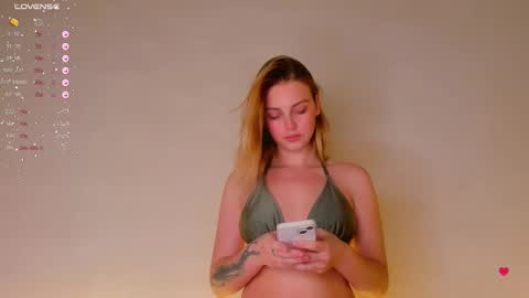 your pretty Ashley online show from 11.16.25