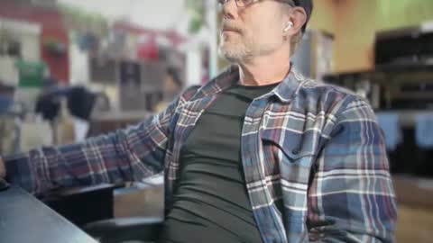 Snapshot of ashbyfulton chatting on 02.22.25 ashbyfulton online show from 02.22.25