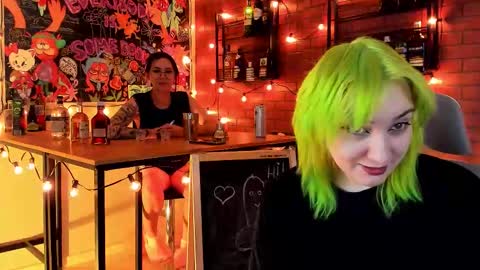 Snapshot of asheluck chatting on 09.25.25 AshleyAshe online show from 09.25.25