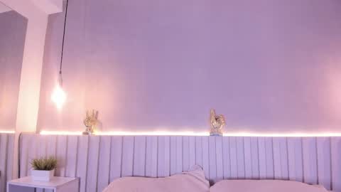 I am Ashley online show from 10.28.25