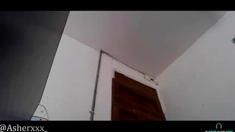 Snapshot of asherxxx_ chatting on 05.06.26 CARIBBEAN DREAM online show from 05.06.26