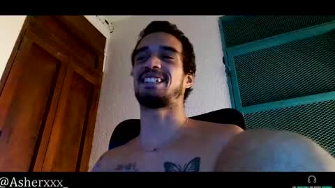 Snapshot of asherxxx_ chatting on 05.08.26 CARIBBEAN DREAM online show from 05.08.26