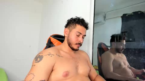 ashlan_king online show from 11.22.25