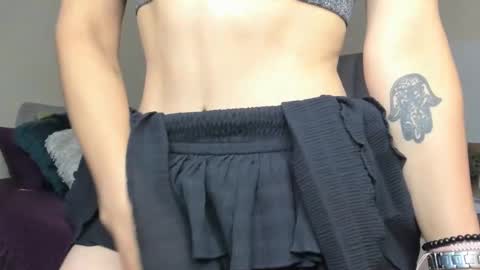 Carolina  online show from 01.17.25