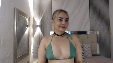 ashley__tylor online show from 04.13.26