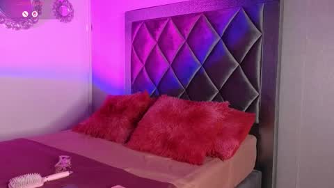 Snapshot of ashley__williamss chatting on 02.18.26 Ashley online show from 02.18.26