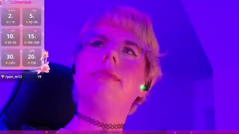 Snapshot of ashley_angel_love chatting on 09.16.25 Angel Ashley Love  online show from 09.16.25