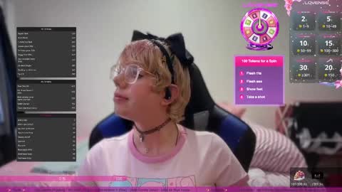 Snapshot of ashley_angel_love chatting on 11.04.25 Angel Ashley Love  online show from 11.04.25