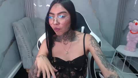 ashley_blum_v online show from 09.18.25