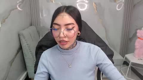 ashley_blum_v online show from 11.29.25