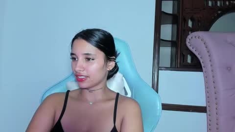 Snapshot of ashley_fresita chatting on 02.13.25 ASHLEY online show from 02.13.25