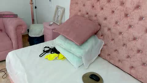 ASHLEY online show from 03.25.26