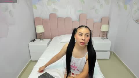 ASHLEY online show from 04.12.26