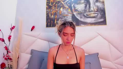 Snapshot of ashley_miller26 chatting on 03.02.25 ashley_miller26 online show from 03.02.25