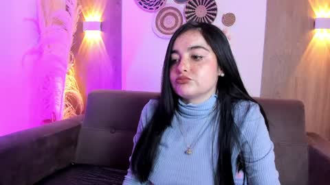 Snapshot of ashley_petit chatting on 05.17.26 ashley_petit online show from 05.17.26