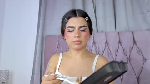 Snapshot of ashley_piinkk chatting on 02.21.25 Ashley online show from 02.21.25