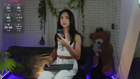 ashley_winhouse online show from 09.20.25