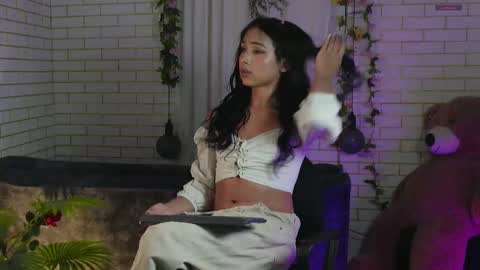 ashley_winhouse online show from 09.25.25