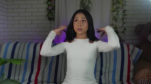 ashley_winhouse online show from 10.04.25