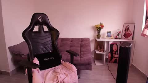 Ashley online show from 09.28.25