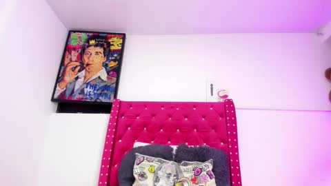 Snapshot of ashleyevanz chatting on 01.05.26 Ashlei Evanz online show from 01.05.26