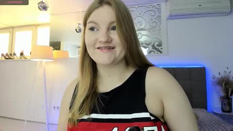 AshleyJonse online show from 10.19.25