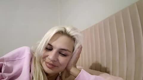 Snapshot of ashleymaddyyyy647935 chatting on 04.29.26 ashleymaddyyyy647935 online show from 04.29.26