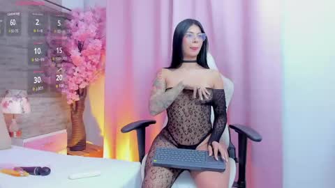 Snapshot of ashleynelsonn chatting on 06.06.26 ashleynelsonn online show from 06.06.26