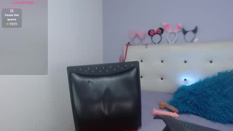 Ashley online show from 11.29.25