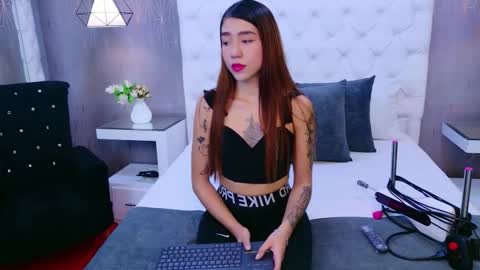 AshleyRoberh online show from 02.02.26