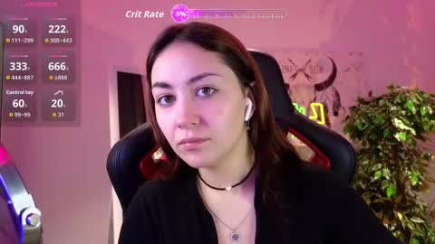 Snapshot of ashleyskott_ chatting on 12.16.25 Ashley online show from 12.16.25