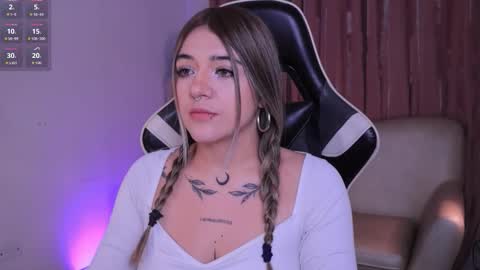 Ashley Lauren online show from 11.28.25