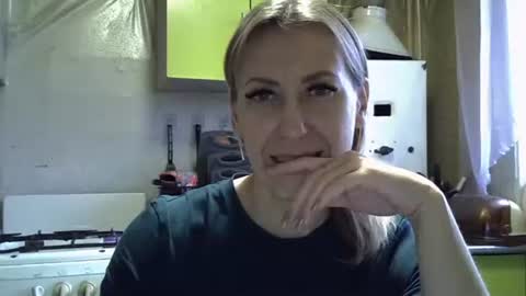 Snapshot of ashleyxhoney chatting on 11.07.25 AshleyXHoney online show from 11.07.25