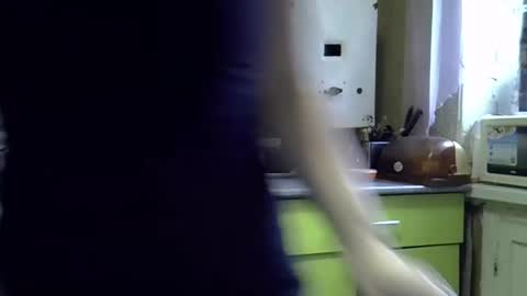 Snapshot of ashleyxhoney chatting on 12.04.25 AshleyXHoney online show from 12.04.25