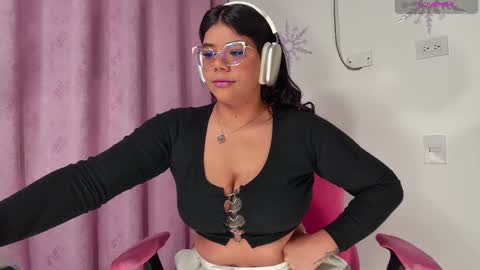 Ashleyy18   online show from 02.09.25