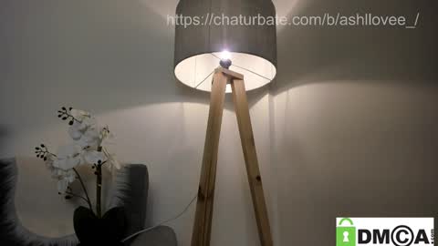 ashllovee online show from 02.26.25