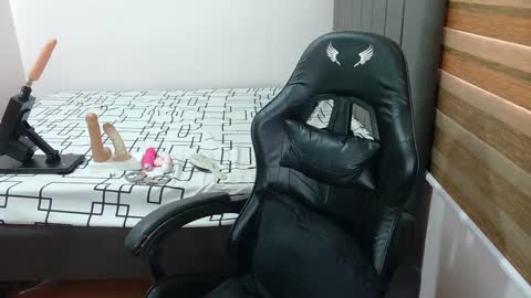 ashly online show from 01.25.25