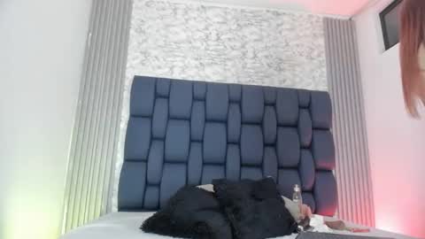 ashlybenison online show from 04.03.26